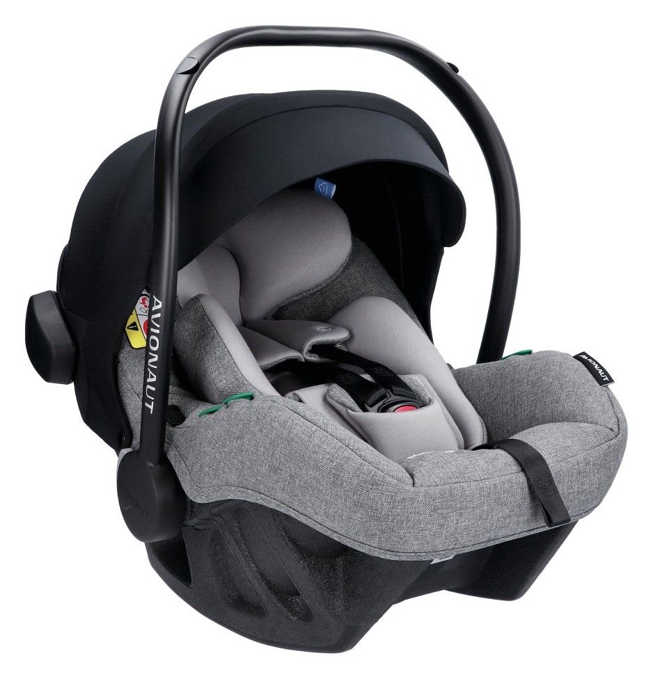 Coque bébé Avionaut Pixel Pro 2.0 C grise vue de trois quarts, capote relevée, sur fond blanc.