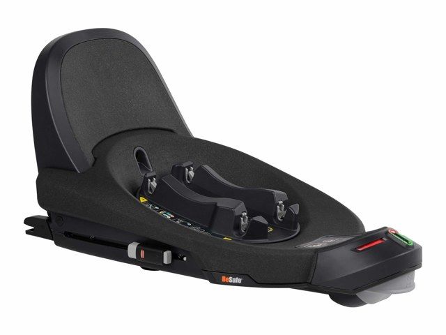 Base ISOFIX BeSafe Beyond Base vue de trois quarts, avec ses indicateurs de contrôle