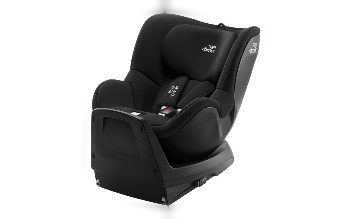 Le siège Dualfix Plus vu de trois quarts, posé sur sa base pivotante