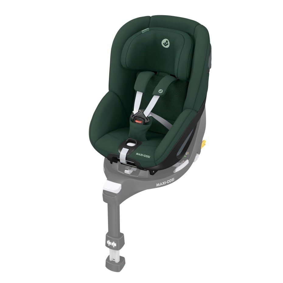 Siège auto Maxi-Cosi Pearl 360 vu de trois quarts, face à la route, avec son pied de support