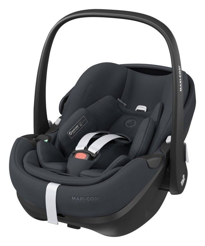 Coque bébé Maxi-Cosi Pebble 360 Pro, coloris gris foncé, vue de trois quarts