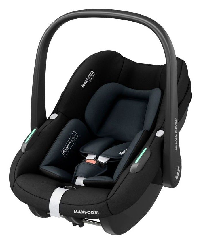 Coque bébé Maxi-Cosi Pebble S, coloris noir, vue de trois quarts